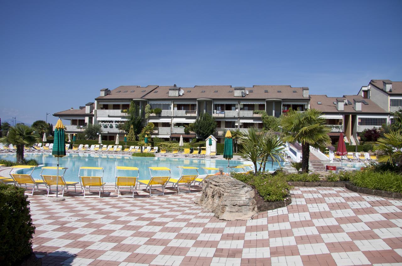Lauri & Faggi Aparthotel Desenzano del Garda Exterior photo
